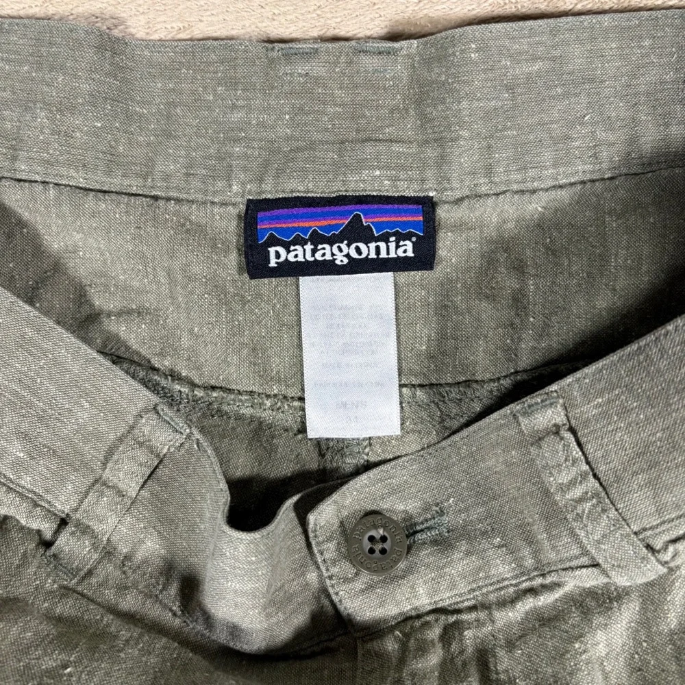 Patagonia Shorts Mens 34 Green Hemp‎ Blend Step Back Hiking Outdoors Lightweight